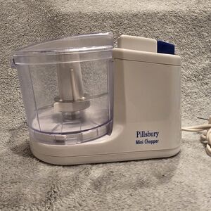 Pillsbury White Mini Chopper
